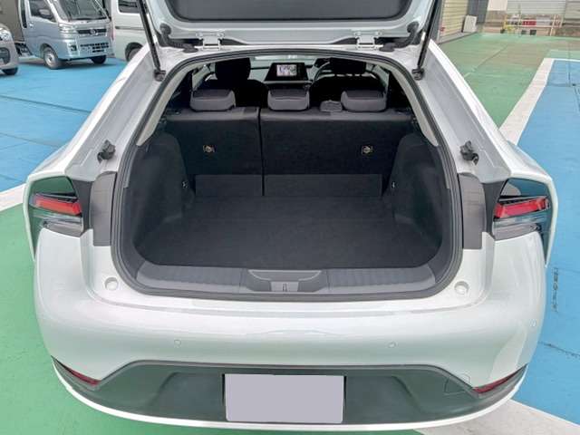 トヨタ プリウス １．８ Ｘ R5年 (甲信越・北陸) 99
