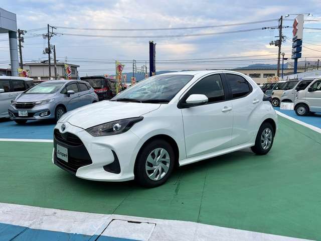 トヨタ ヤリス １．５ ハイブリッド Ｘ R5年 (甲信越・北陸) 99