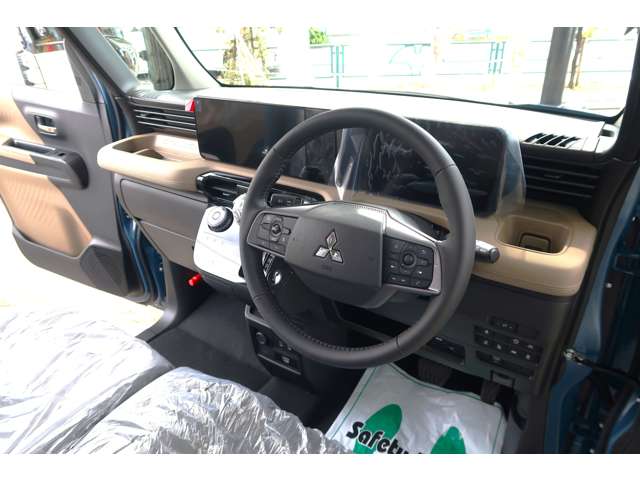 三菱 デリカ　ミニ ６６０ Ｔ プレミアム デリマル パッケージ ４ＷＤ R8年 (関東) 99