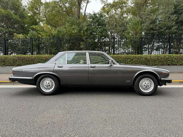 ジャガー ＸＪ ６ ４．２ S59年 (関東) 99