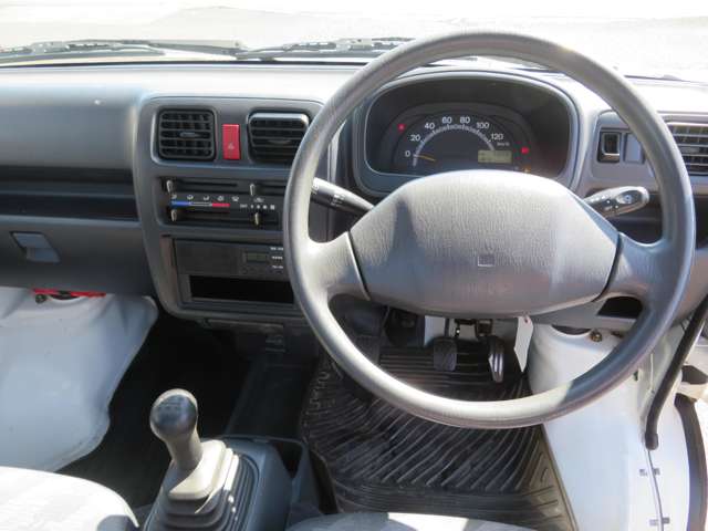 スズキ キャリイトラック ６６０ ＫＣエアコン・パワステ ３方開 ４ＷＤ H17年 (九州・沖縄) 99