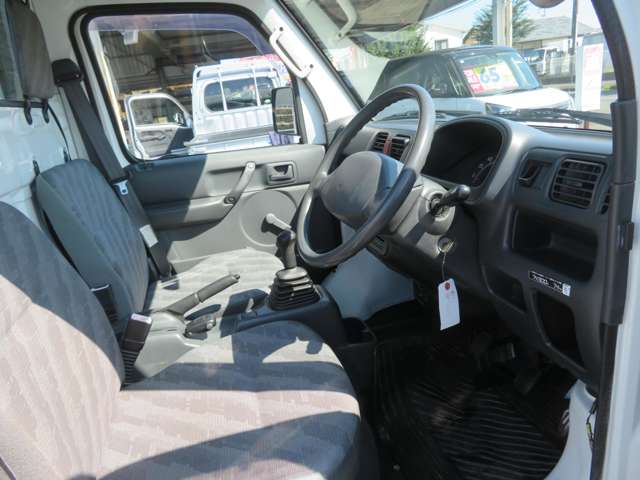 スズキ キャリイトラック ６６０ ＫＣエアコン・パワステ ３方開 ４ＷＤ H17年 (九州・沖縄) 99