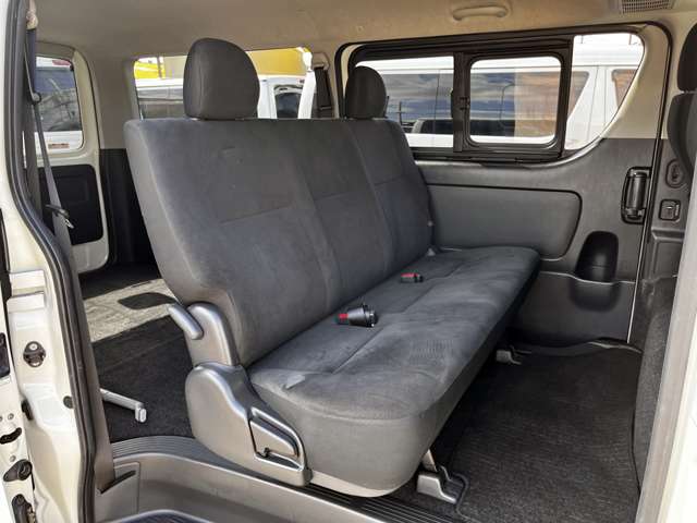 トヨタ ハイエースバン ２．０ スーパーＧＬ ロング R1年 (関東) 99