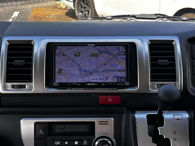 トヨタ ハイエースバン ２．０ スーパーＧＬ ロング R1年 (関東) 99