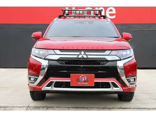 三菱 アウトランダーＰＨＥＶ ２．４ Ｇ プレミアムパッケージ ４ＷＤ R1年 (関東) 99