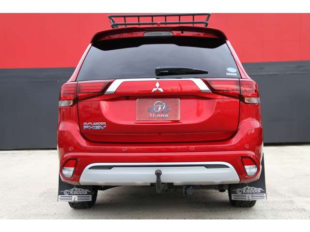 三菱 アウトランダーＰＨＥＶ ２．４ Ｇ プレミアムパッケージ ４ＷＤ R1年 (関東) 99