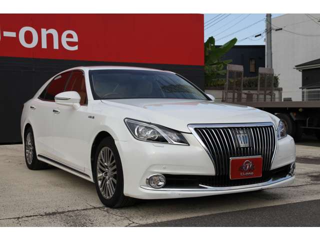 トヨタ クラウンマジェスタ　ハイブリッド ３．５ Ｆバージョン H25年 (関東) 99