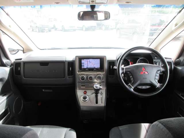 三菱 デリカ　Ｄ：５ ２．４ Ｇ ナビパッケージ ４ＷＤ H19年 (関東) 99