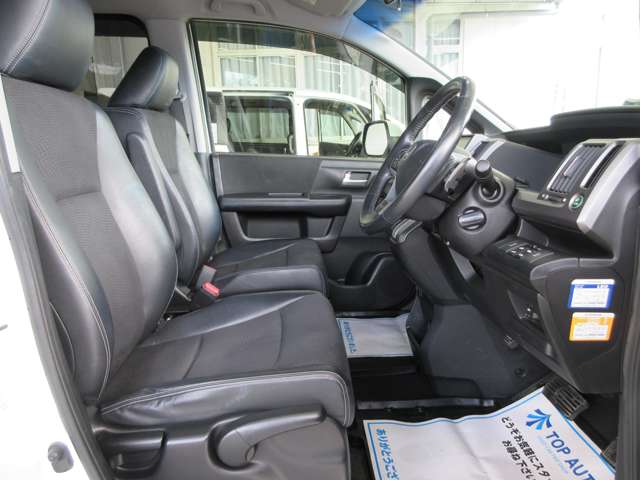 ホンダ ステップワゴン　スパーダ ２．０ スパーダ Ｚ クールスピリット H26年 (関東) 99