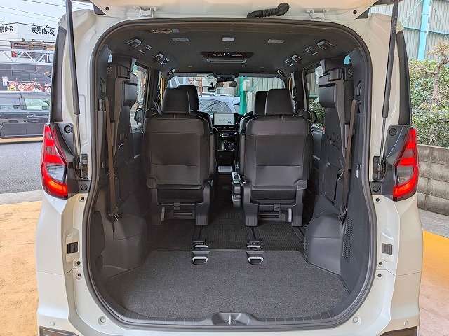トヨタ ノア ２．０ Ｓ－Ｚ R6年 (関東) 99
