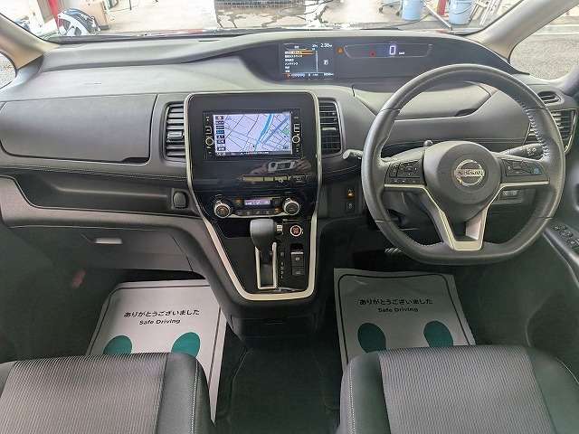 日産 セレナ ２．０ ハイウェイスター Ｖセレクション H29年 (関東) 99