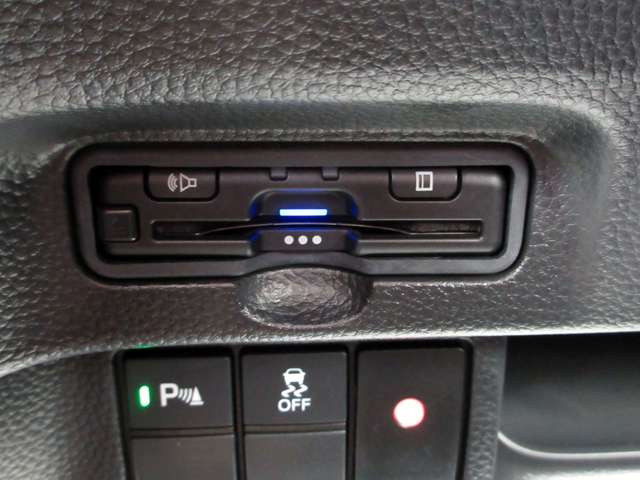 ホンダ Ｎ　ＢＯＸ カスタム ６６０ ＥＸ ターボ R4年 (関東) 99