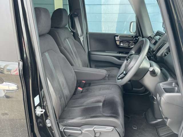 ホンダ Ｎ　ＢＯＸ カスタム ６６０ Ｌ R4年 () 99