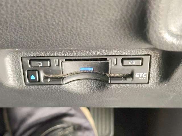 トヨタ シエンタ　ハイブリッド ハイブリッド １．５ Ｇ R5年 (関東) 99