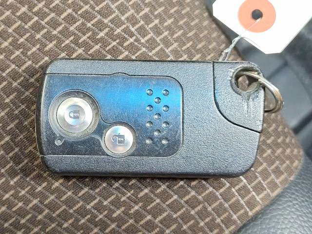 ホンダ フィット　シャトル　ハイブリッド １．３ スマートセレクション H24年 (関東) 99