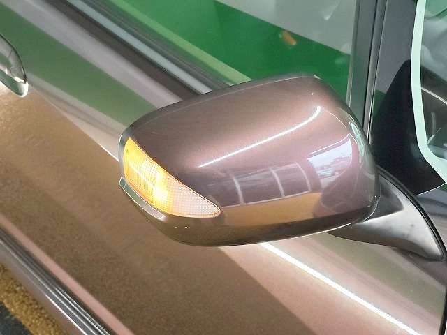 ホンダ フィット　シャトル　ハイブリッド １．３ スマートセレクション H24年 (関東) 99
