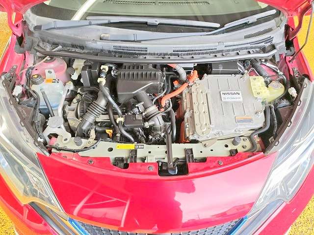 日産 ノート １．２ Ｅ－ＰＯＷＥＲ メダリスト H28年 (関東) 99
