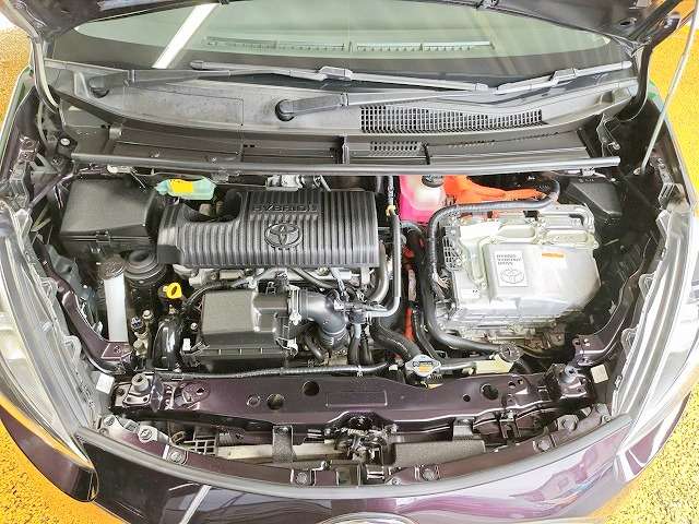 トヨタ シエンタ　ハイブリッド ハイブリッド １．５ Ｇ クエロ H30年 (関東) 99