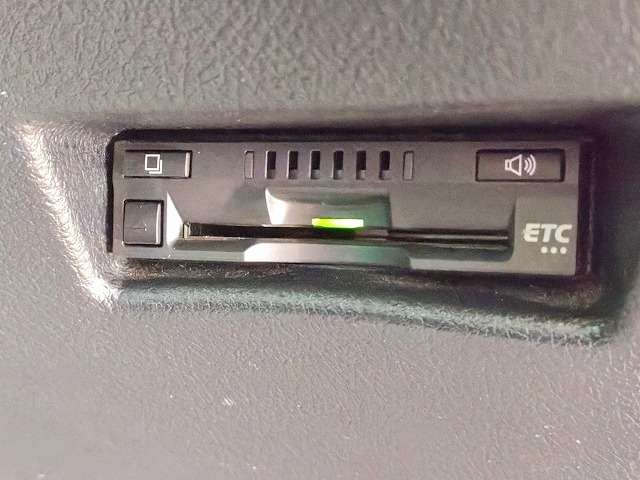 トヨタ シエンタ　ハイブリッド ハイブリッド １．５ Ｇ クエロ H30年 (関東) 99