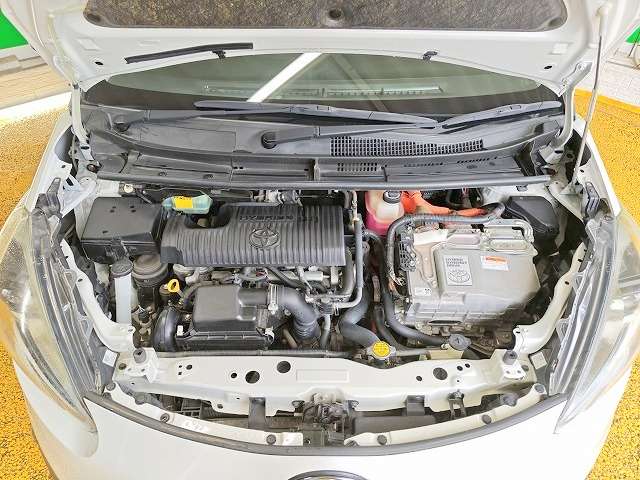 トヨタ シエンタ　ハイブリッド ハイブリッド １．５ Ｇ クエロ H30年 (関東) 99