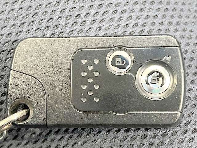 ホンダ フィット　ハイブリッド １．５ ＲＳ ファインスタイル H25年 (関東) 99
