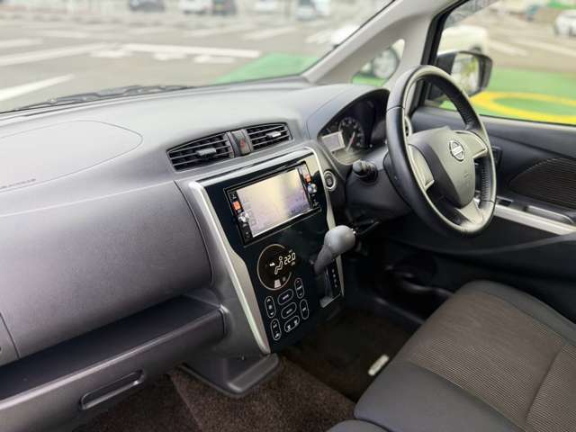 日産 デイズ ６６０ ハイウェイスターＸ Ｖセレクション ＋ＳＡＦＥＴＹＩＩ H27年 (近畿) 99