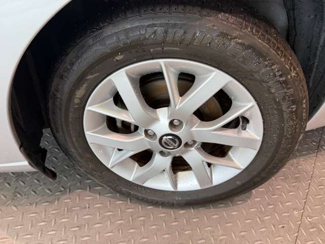 日産 ノート １．２ Ｅ－ＰＯＷＥＲ Ｘ R1年 (近畿) 99