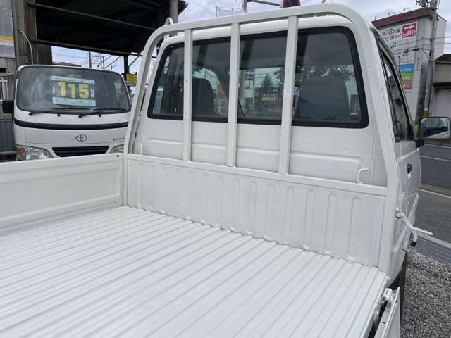 トヨタ タウンエーストラック １．８ シングルジャストロー ＤＸ スチールデッキ 三方開 ４ＷＤ H17年 (近畿) 99