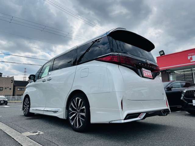 トヨタ アルファード　ハイブリッド ハイブリッド ２．５ Ｚ R6年 (近畿) 99