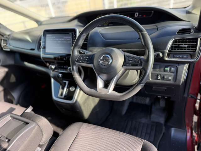 日産 セレナ ２．０ ハイウェイスター Ｖセレクション H30年 (近畿) 99