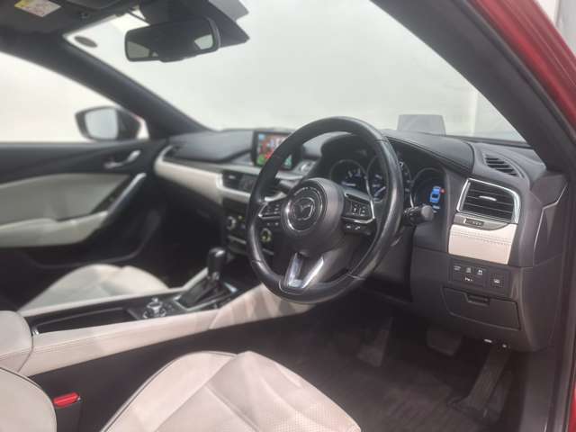 マツダ アテンザ　セダン ２．２ ＸＤ Ｌパッケージ ディーゼルターボ H28年 (中国) 99