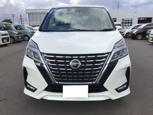 日産 セレナ ２．０ ハイウェイスター Ｖ ４ＷＤ R1年 (東北) 99