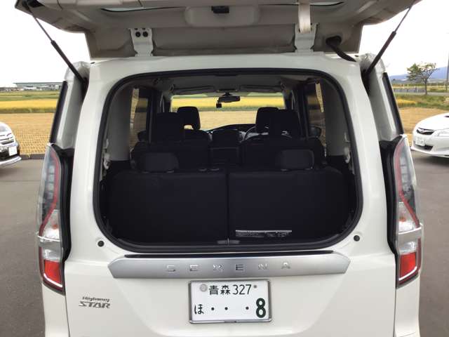 日産 セレナ ２．０ ハイウェイスター Ｖ ４ＷＤ R1年 (東北) 99