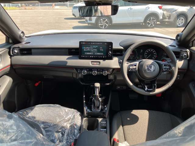 ホンダ ヴェゼル １．５ Ｅ：ＨＥＶ ＲＳ R8年 (東海) 99