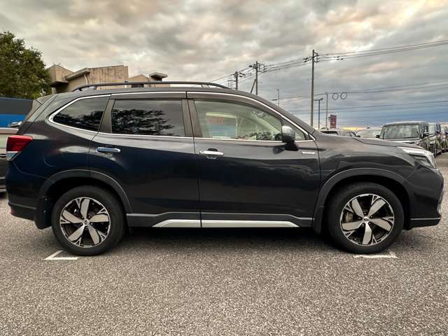 スバル フォレスター　ハイブリッド ２．０ アドバンス ４ＷＤ H30年 (関東) 99