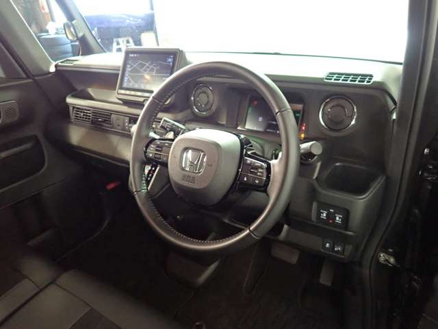 ホンダ Ｎ　ＢＯＸ カスタム ６６０ ターボ R6年 (近畿) 99