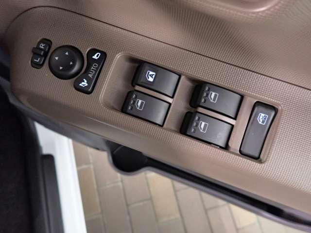 ダイハツ ムーヴ　キャンバス ６６０ セオリー Ｇ R8年 (近畿) 99