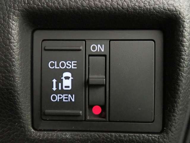 ホンダ Ｎ　ＢＯＸ カスタム ６６０ Ｌ R4年 (近畿) 99
