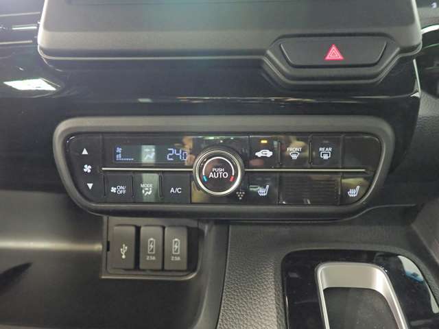 ホンダ Ｎ　ＢＯＸ カスタム ６６０ Ｌ R4年 (近畿) 99