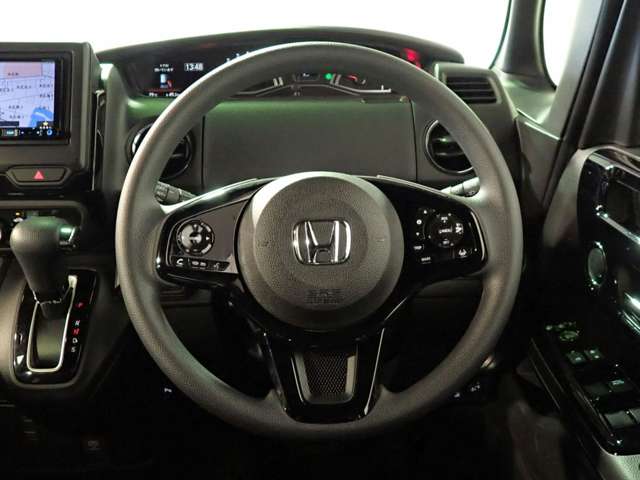 ホンダ Ｎ　ＢＯＸ カスタム ６６０ Ｌ R4年 (近畿) 99