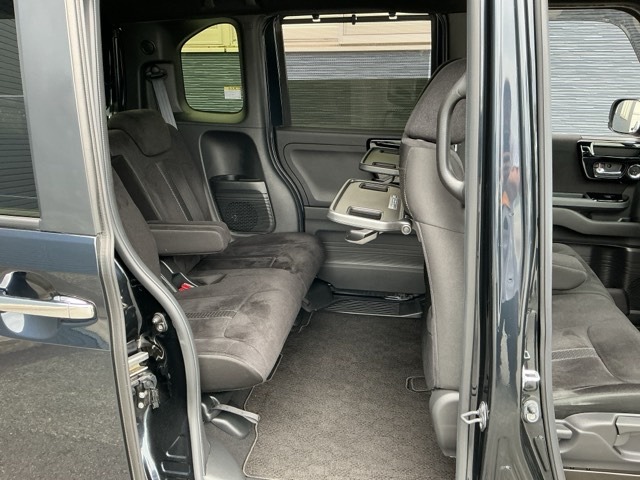 ホンダ Ｎ　ＢＯＸ カスタム ６６０ Ｌ R5年 (近畿) 99