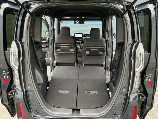 ホンダ Ｎ　ＢＯＸ カスタム ６６０ Ｌ R5年 (近畿) 99