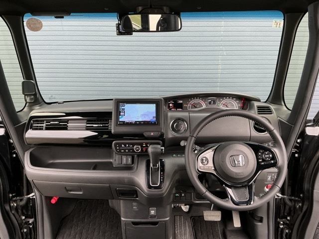 ホンダ Ｎ　ＢＯＸ カスタム ６６０ Ｌ ターボ R3年 (近畿) 99