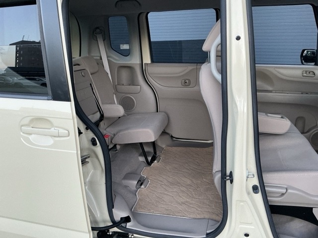 ホンダ Ｎ　ＢＯＸ ６６０ Ｇ Ｌパッケージ H24年 (近畿) 99