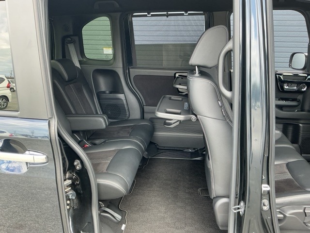 ホンダ Ｎ　ＢＯＸ カスタム ６６０ Ｌ ターボ R2年 (近畿) 99
