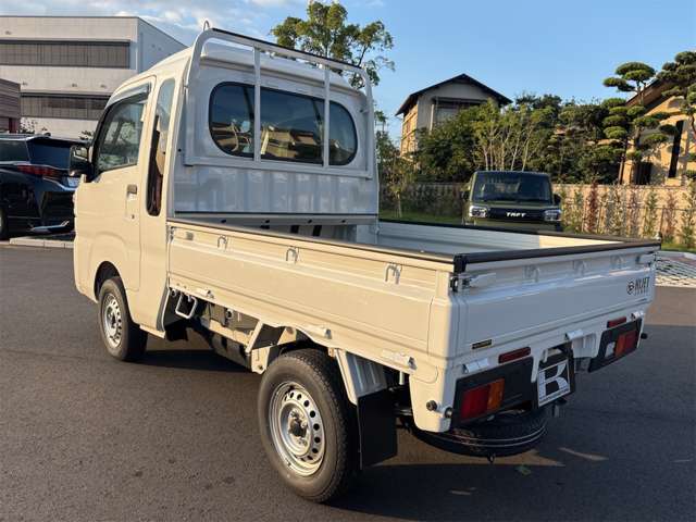 ダイハツ ハイゼットトラック ６６０ ジャンボ スタンダード ３方開 ４ＷＤ R6年 (九州・沖縄) 99