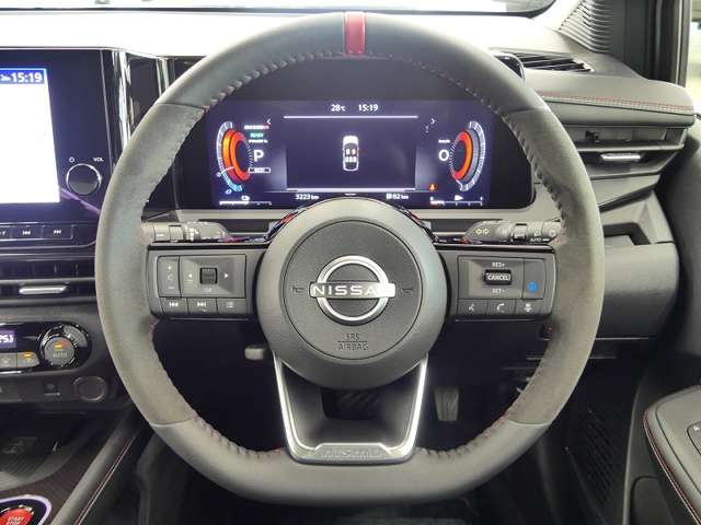 日産 ノートオーラ １．２ ＮＩＳＭＯ R8年 (東海) 99