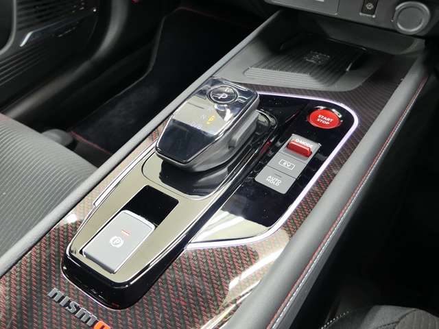 日産 ノートオーラ １．２ ＮＩＳＭＯ R8年 (東海) 99