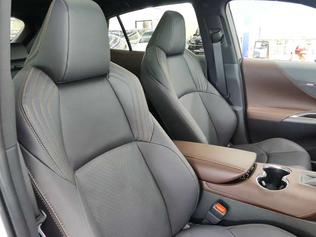 トヨタ ハリアー ２．０ Ｚ レザーパッケージ R7年 (東海) 99