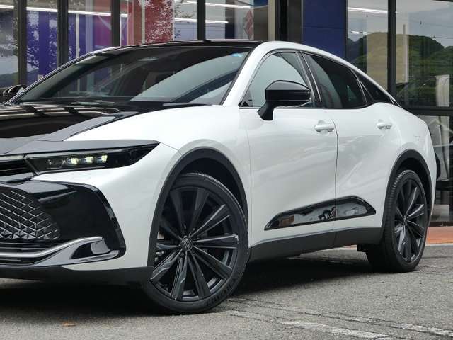 トヨタ クラウン　クロスオーバー　ハイブリッド ２．４ ＲＳ ＴＨＥ ７０ＴＨ Ｅ－ＦＯＵＲ ＡＤＶＡＮＣＥＤ ４ＷＤ R7年 (東海) 99
